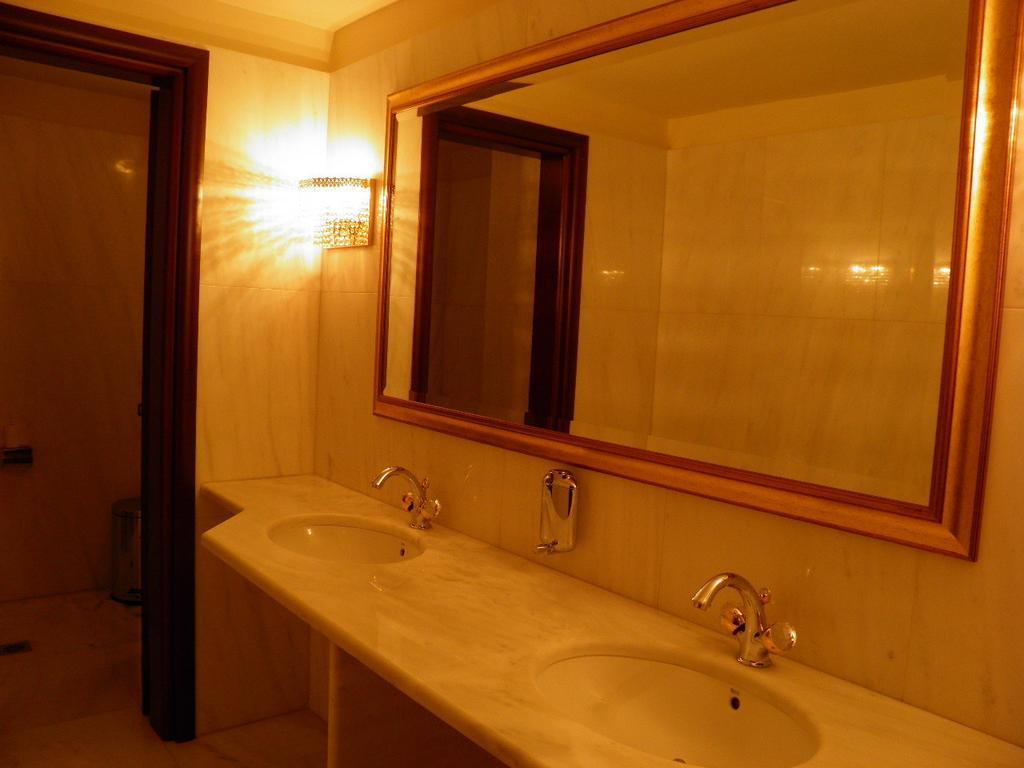 Hotel Meletiou Thebes 외부 사진
