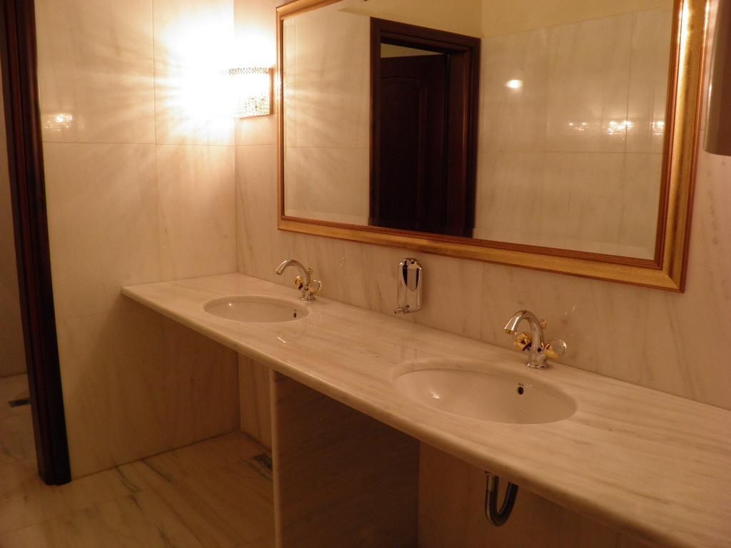 Hotel Meletiou Thebes 외부 사진